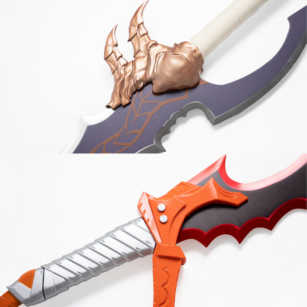 Sung Jinwoo's Kasaka and Knight Killer Metal Pair With Plaque